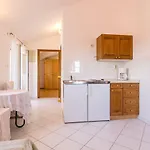Mit Pool, Klima, Grillplatz, Balkon شقة