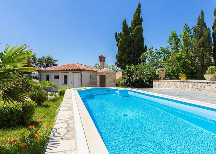 Mit Pool, Klima, Grillplatz, Balkon Appartamento