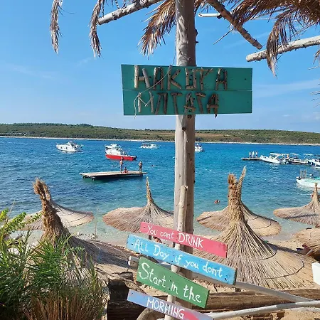 Mit Pool, Klima, Grillplatz, Balkon Apartament